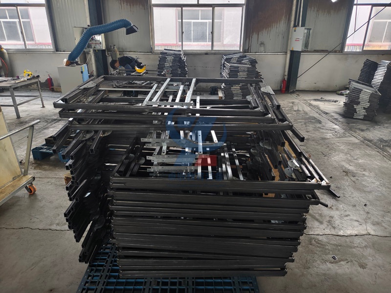 0f3a588ff105394eb22195f5cfc0294e